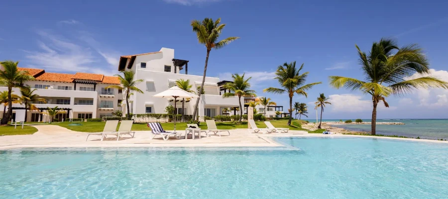 Luxury Oceanfront Views
