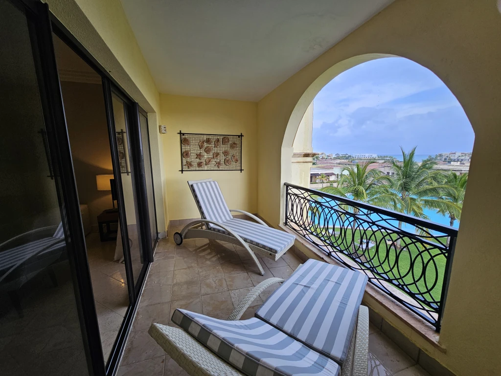 Perfect Ocean View Resort Condo - Image 20