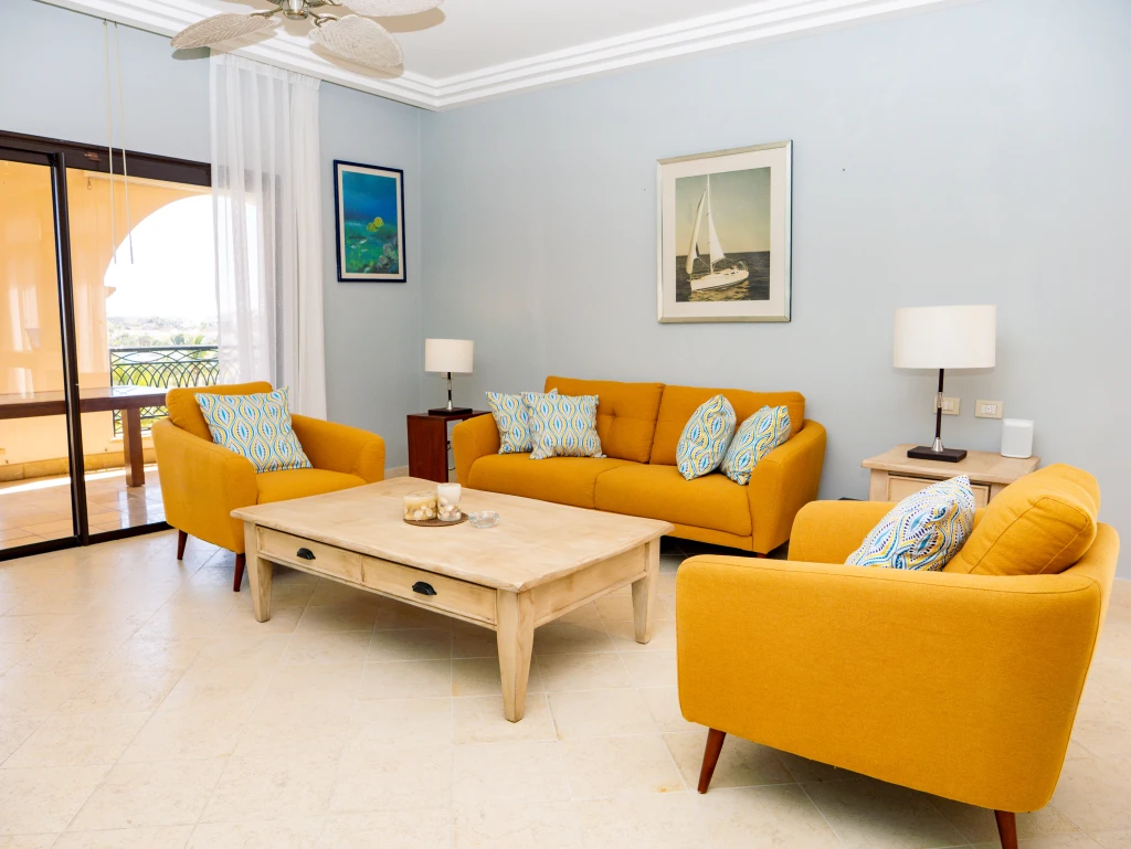 Grand Coastal Poolside Suite with Ocean Views - Image 52