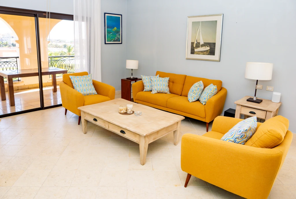Grand Coastal Poolside Suite with Ocean Views - Image 53