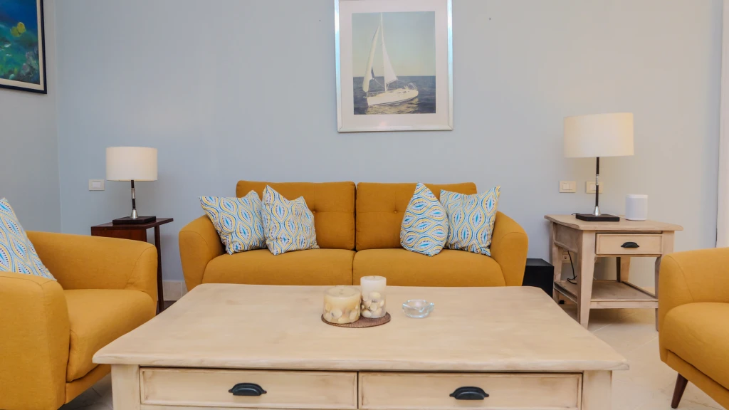 Grand Coastal Poolside Suite with Ocean Views - Image 51