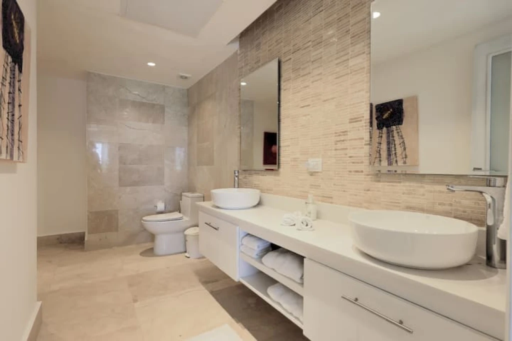 Punta Palmera's Premier Vacation Residence - Image 33