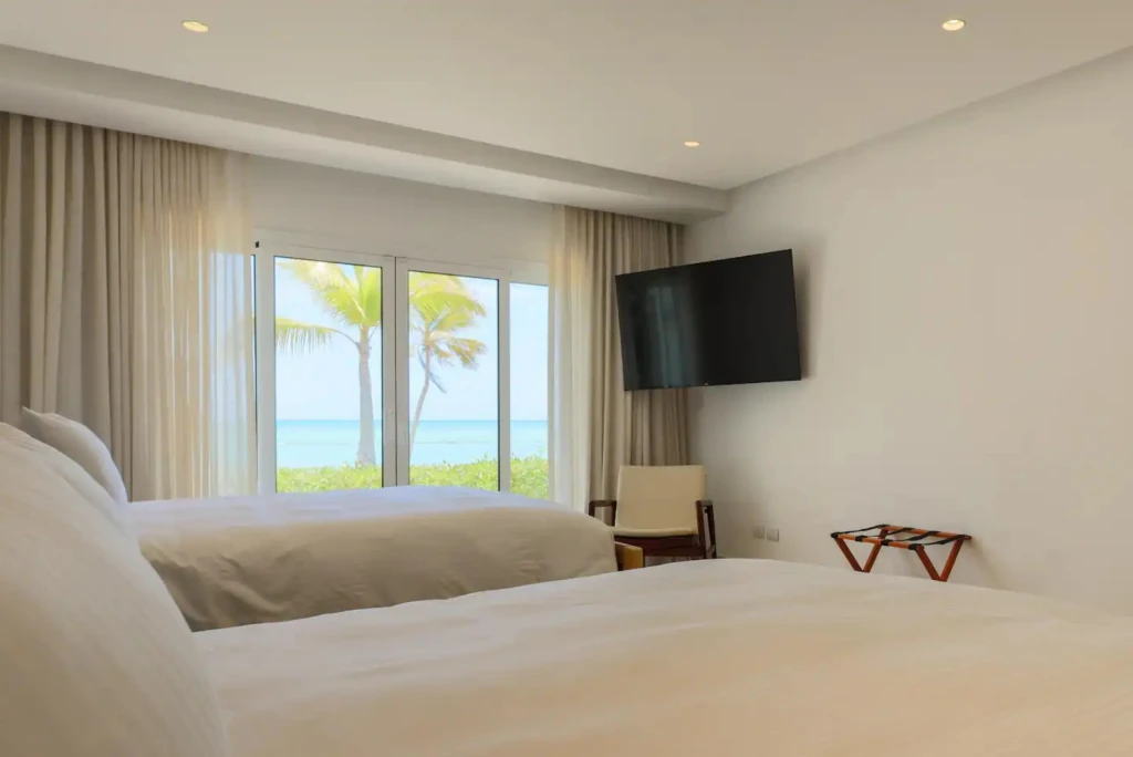 Punta Palmera's Premier Vacation Residence - Image 48