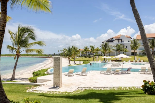 Punta Palmera's Premier Vacation Residence - Image 39