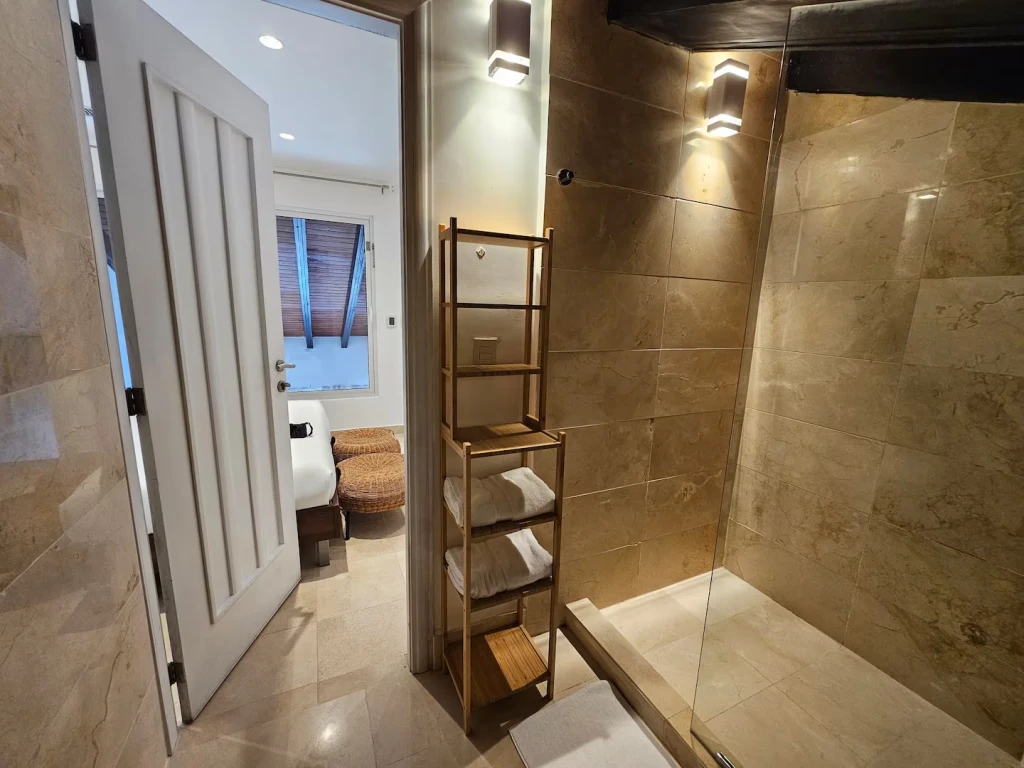 Premium One-Bedroom Loft Resort Condo - Image 16