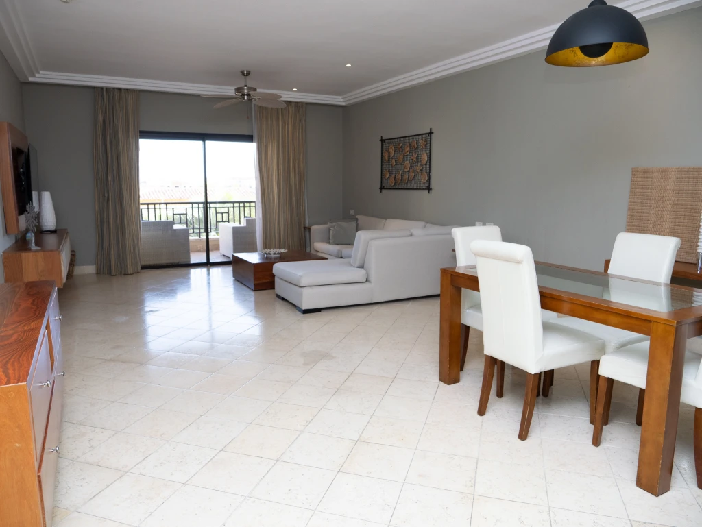 The Signature Living One-Bedroom Suite - Image 39
