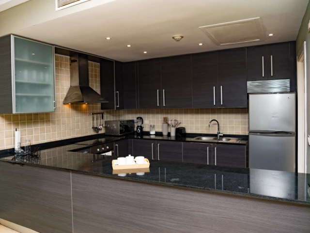 The Signature Living One-Bedroom Suite - Image 20