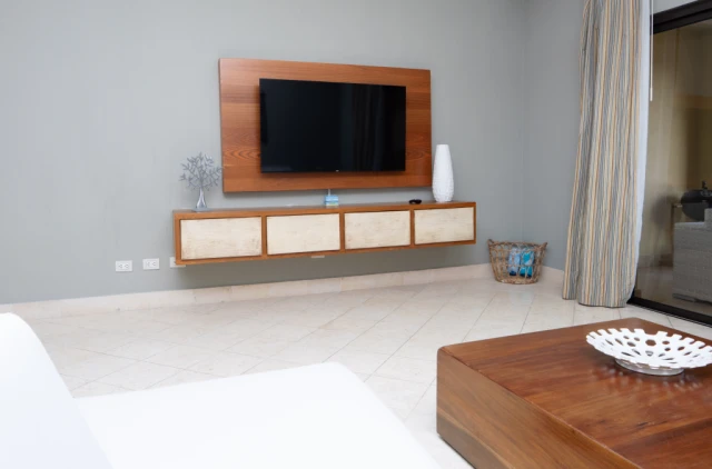 The Signature Living One-Bedroom Suite - Image 3