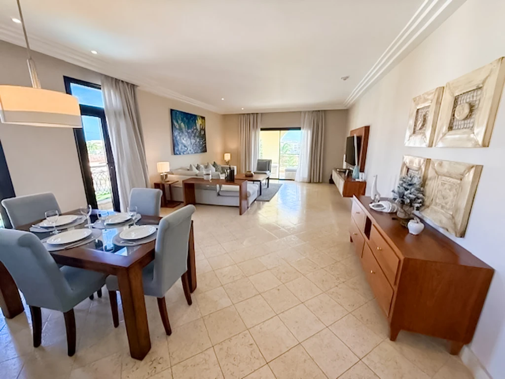 One-Bedroom Resort Condo with Ocean View - Image 10