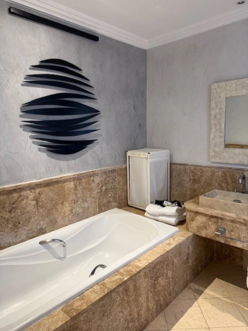 One-Bedroom Resort Condo with Ocean View - Image 16