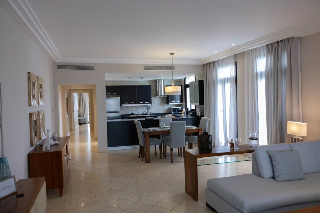 One-Bedroom Resort Condo with Ocean View - Image 5